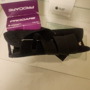 Procare Contoured Wrist Brace Small Right Sided